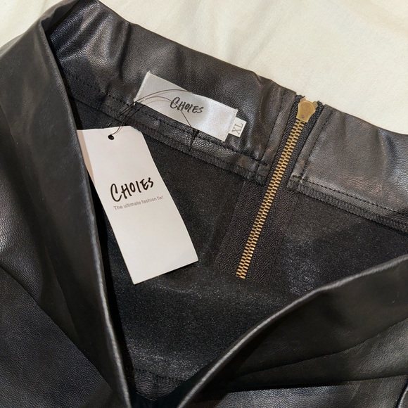 Choies Black Asymmetrical Mini Skirt - Picture 6 of 7